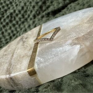 Gold plated wishbone ring size 4.5